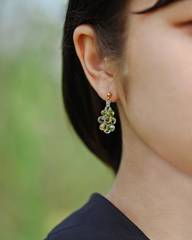 ピアス コモレビ1